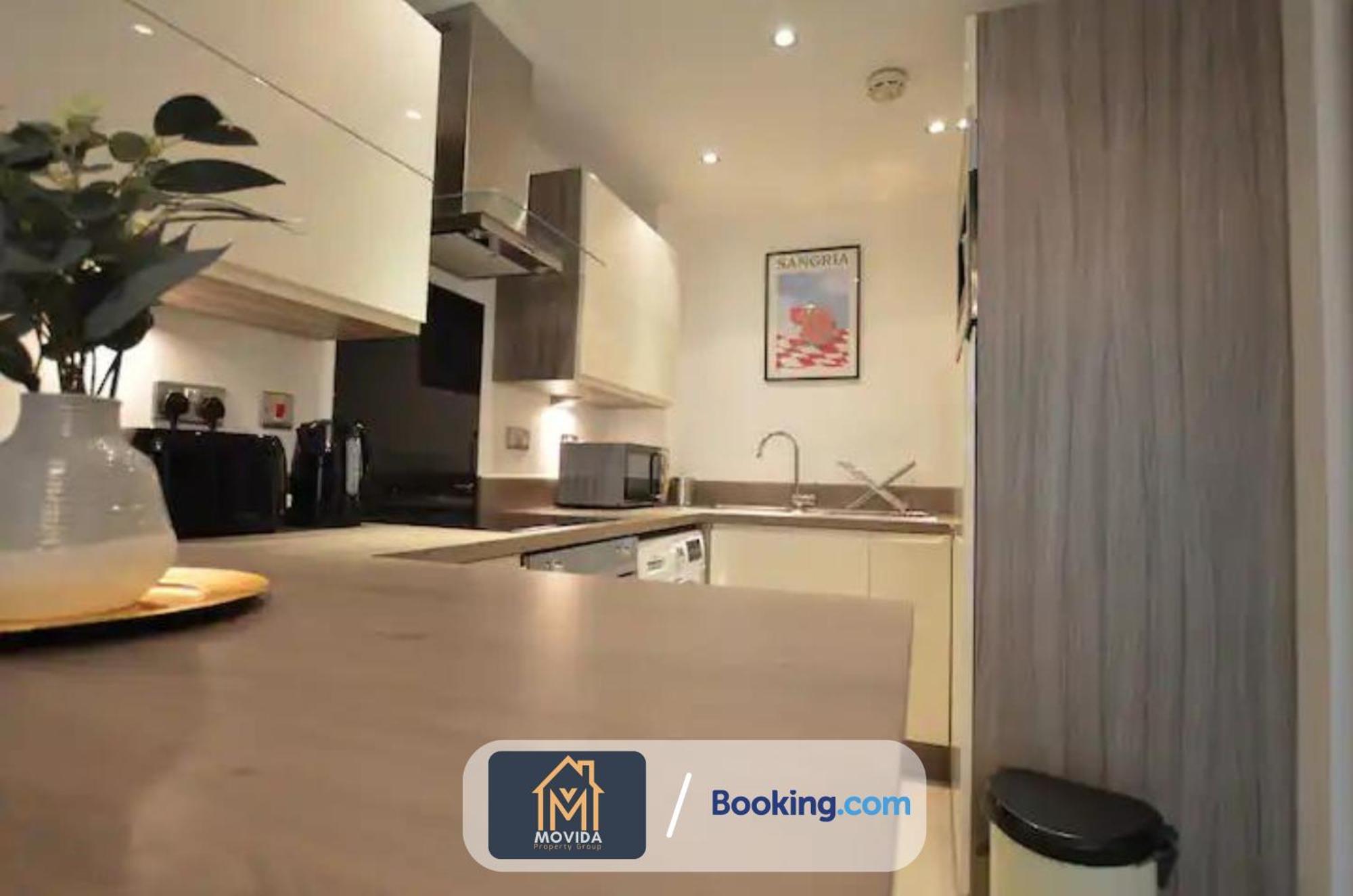 Lgi Stunning 1 Bedroom Apartment By Movida Property Group Short Lets & Serviced Accommodation Лийдс Екстериор снимка